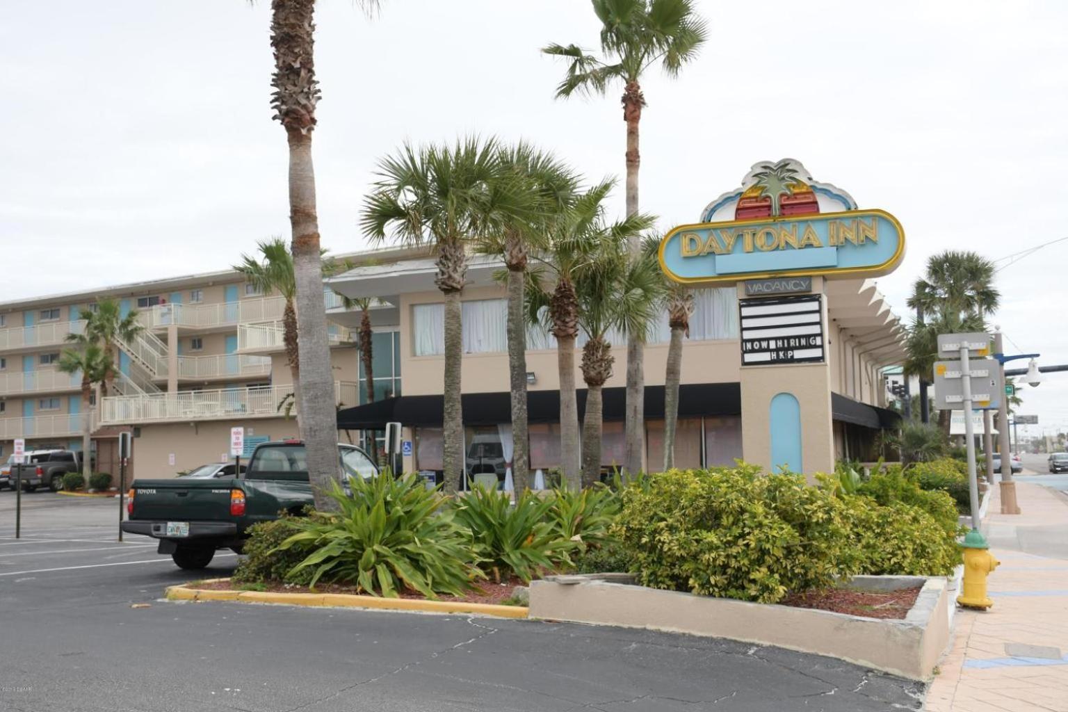 Apartamento Ocean Breeze - Direct Ocean Front-Pool Is Open Daytona Beach Exterior foto